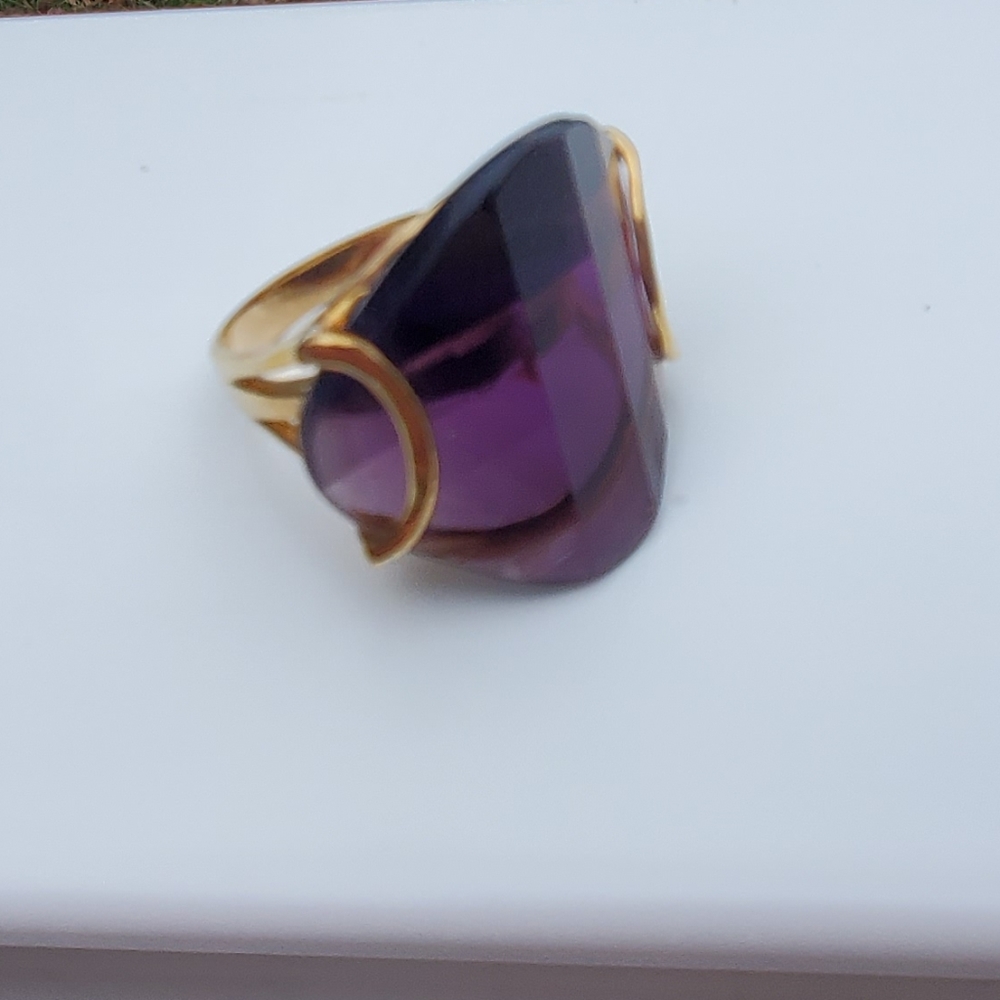 Decorative Ring